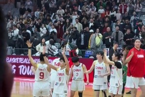 女篮资格赛旗开得胜！本场mvp李月汝！